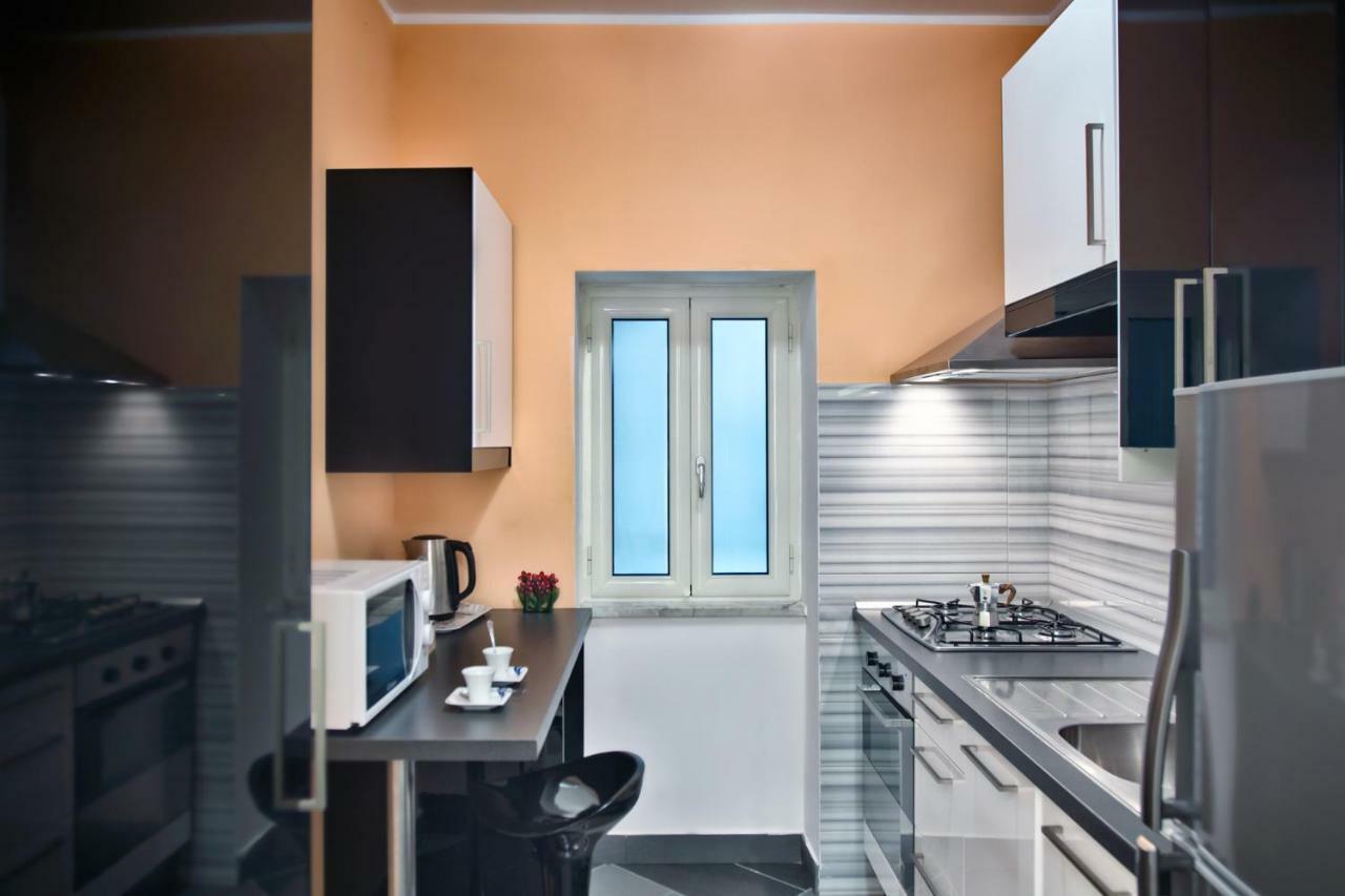 נאפולי Suite Borbonica מראה חיצוני תמונה